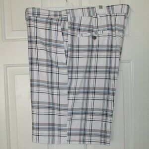 Haggar Cool 18 Pro Mens Flat Front Expandable Waistband Golf Short Pant - 40W